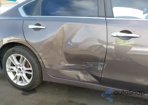 2013 Nissan Altima 2.5 S z USA, uszkodzony, nr VIN 1N4AL3AP6DC107332